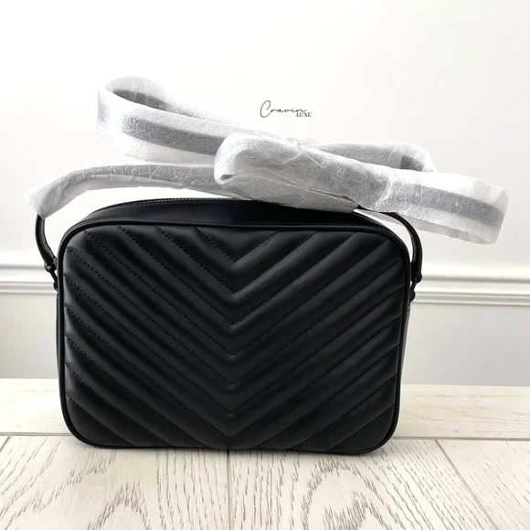 ❌❌SOLD❌❌ New Saint Laurent Lou Camera Bag Black - Picture 3 of 10